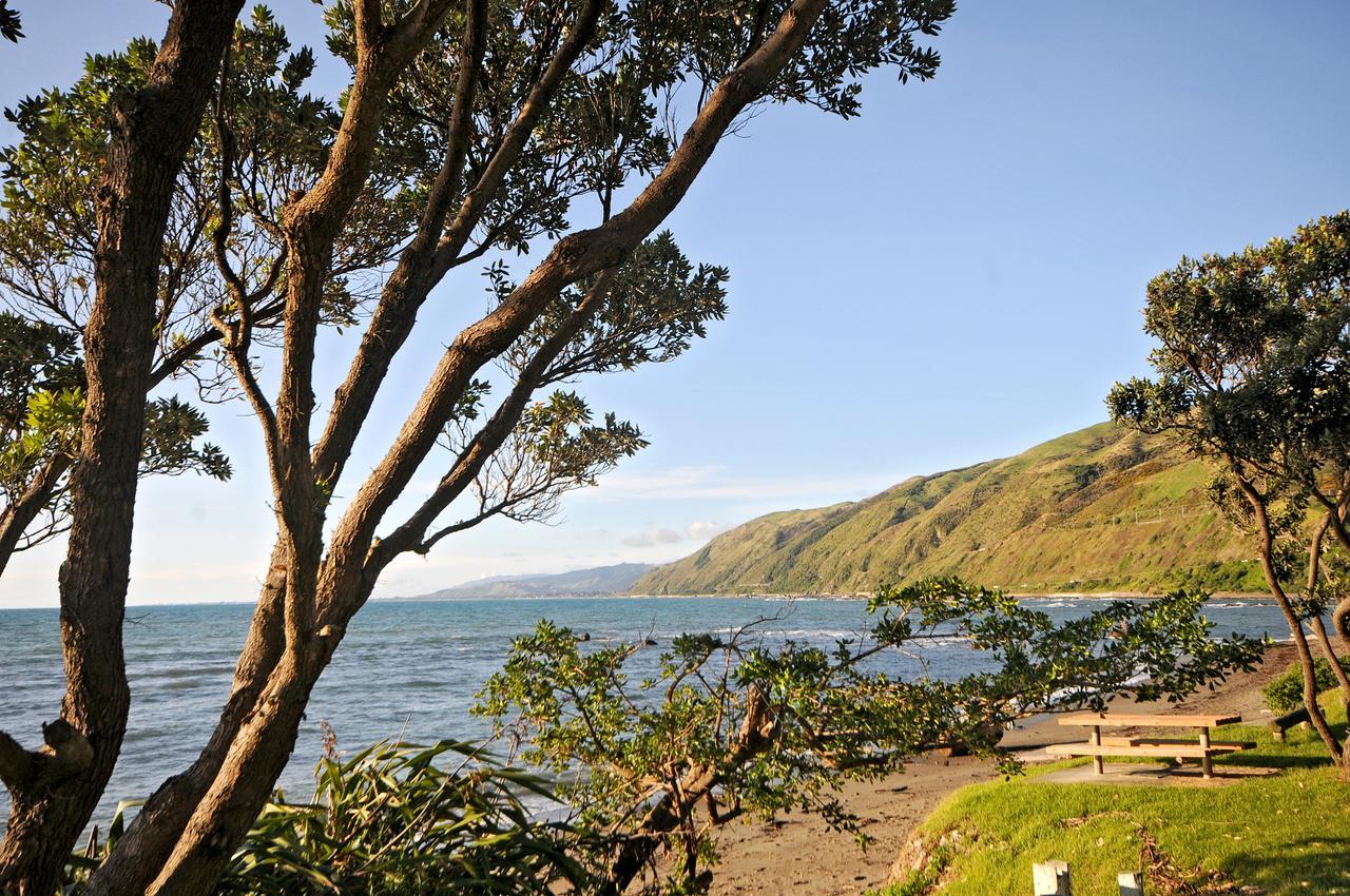 Pukerua Bay Kapiti Waves Bed & Breakfast מראה חיצוני תמונה